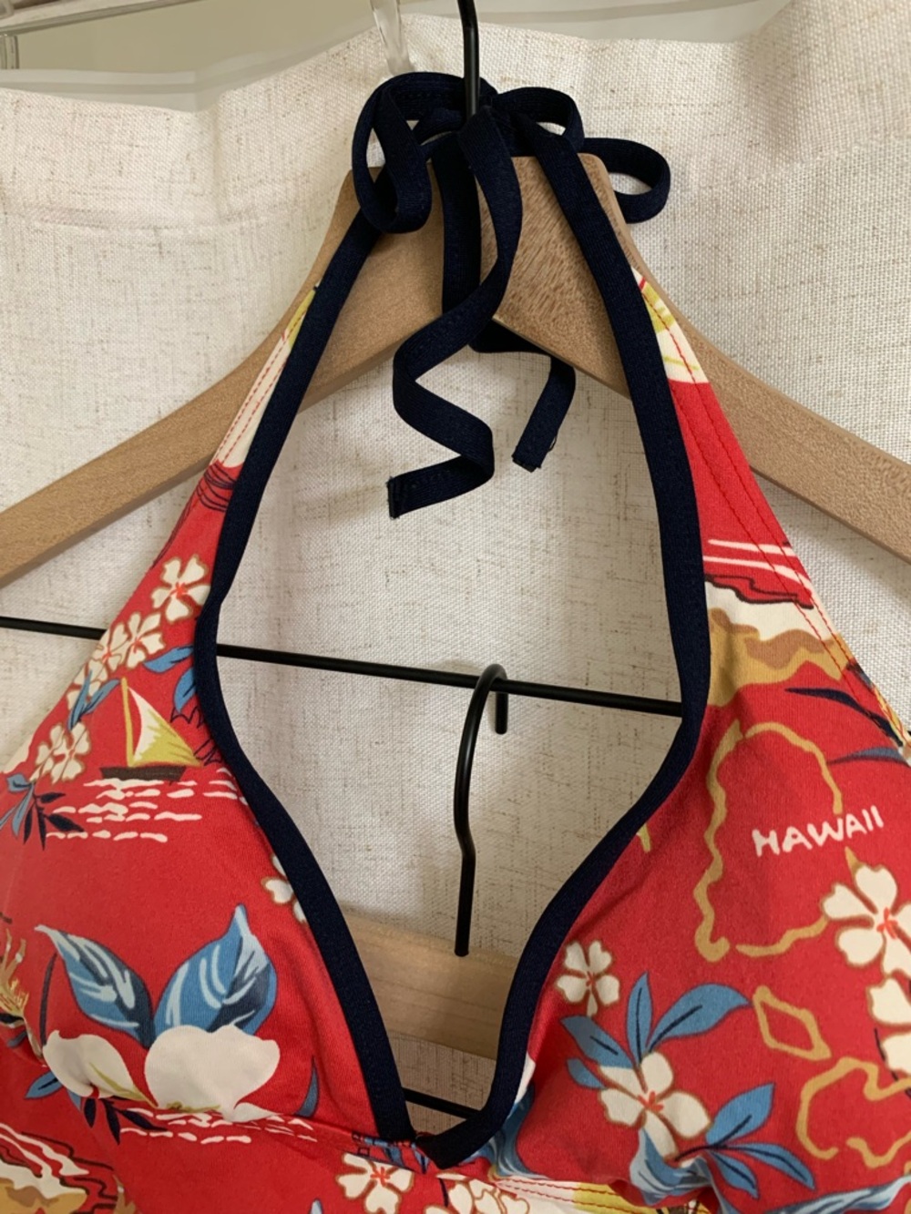 Baltex Classic Y2K Hawaii Tankini Halter Top 14 Floral Red Island Hibiscus Hula - Picture 3 of 5